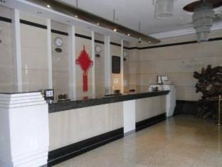 Hôtel Baigong à Guilin Extérieur photo